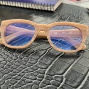 Caddis reading glasses light pink 1.50